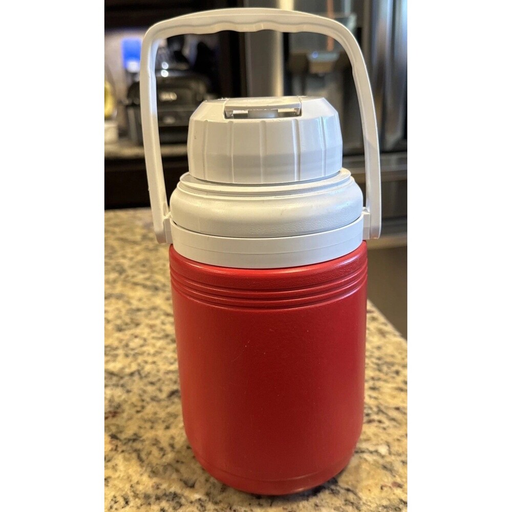 Coleman Thermal Water Jug Red 1/3 Gallon 1/2 LTR Insulted 5542B763G Handle